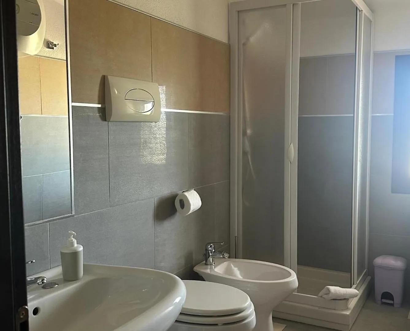 Appartamento Vista Mare La Caletta Apartment